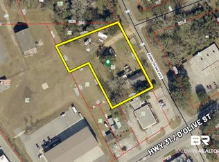 109 N Armstrong Ave, Bay Minette, AL 36507