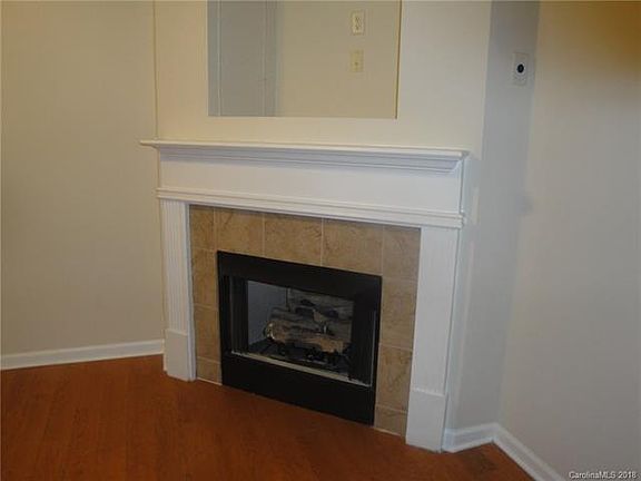 3rd image of 6423 Quarterbridge Ln