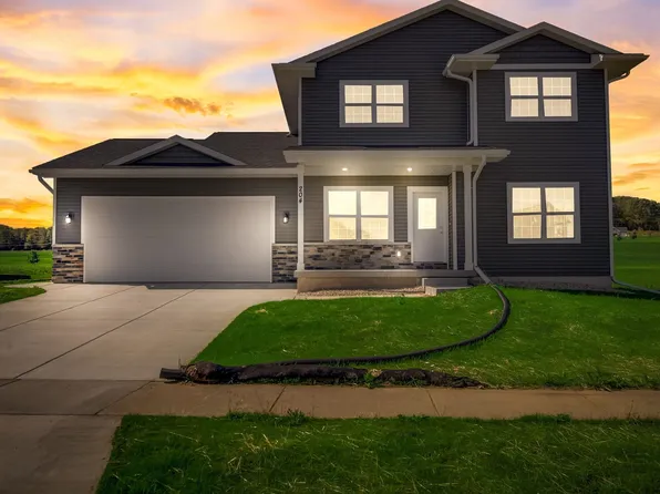 204 Ridgestone Dr, Lodi, WI 53555