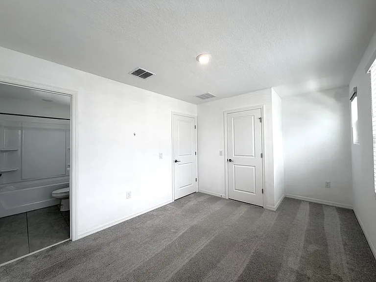 3187 Skyline Loop — Photo 10