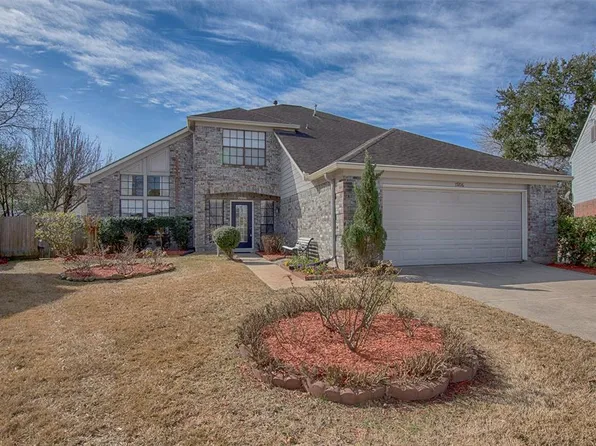15206 Hillglen Ct, Houston, TX 77062