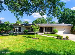 3215 Dundee Rd, Louisville, KY 40205