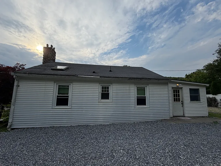 8 Nashua Rd — Photo 22