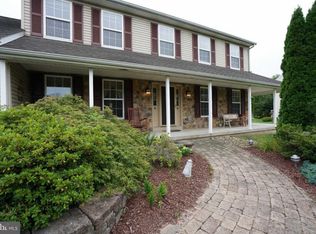3092 Dovecote Dr, Quakertown, PA 18951