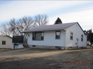 15 4th Ave NE, Elbow Lake, MN 56531