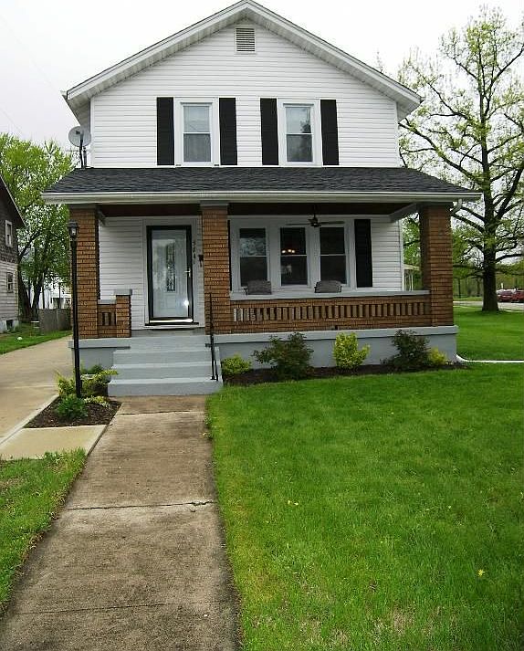1st image of 504 Elaine Ave