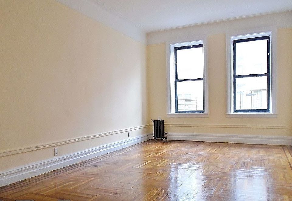1st image of 570 W 204th St APT 5A