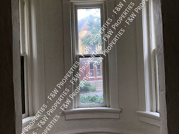 4th image of 43 S Monroe Ave #43A