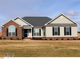 221 Canterberry Pl, Statesboro, GA 30458