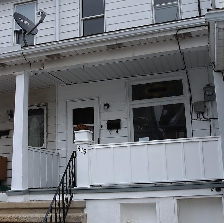 1st image of 319 N Columbia St