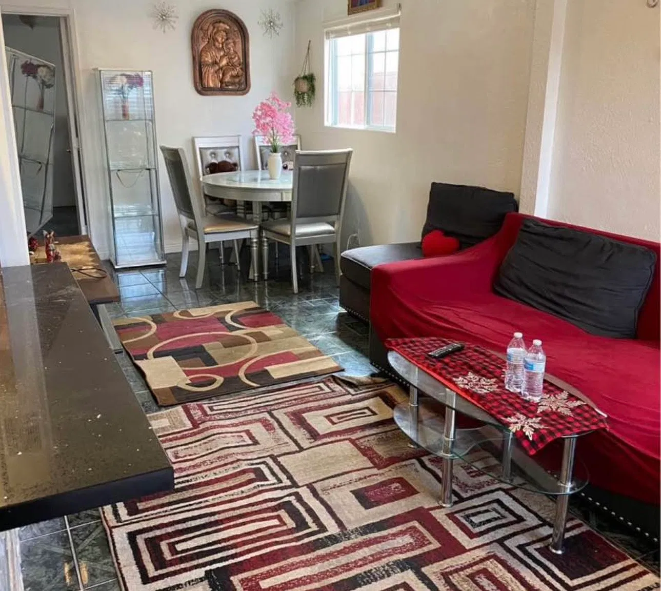 2 bed, $3,000 — Photo 3