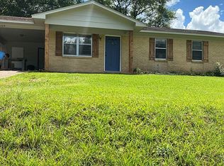 723 Cherokee Ln, Grenada, MS 38901