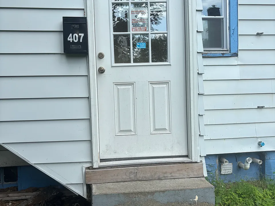 409 Park Pl #407