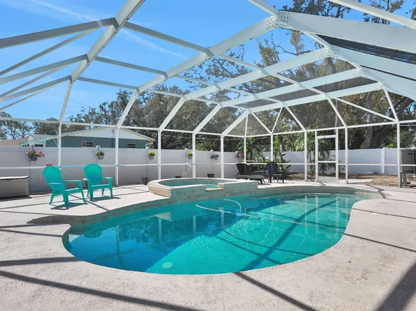 5300 Riverview Dr, Saint Augustine, FL 32080