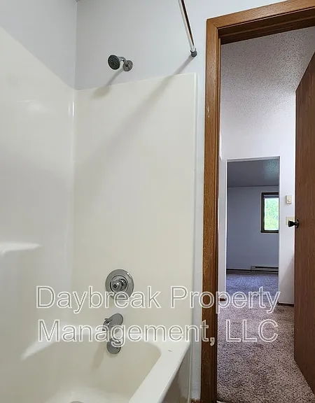 3402 15th Ave S #103 — Photo 15