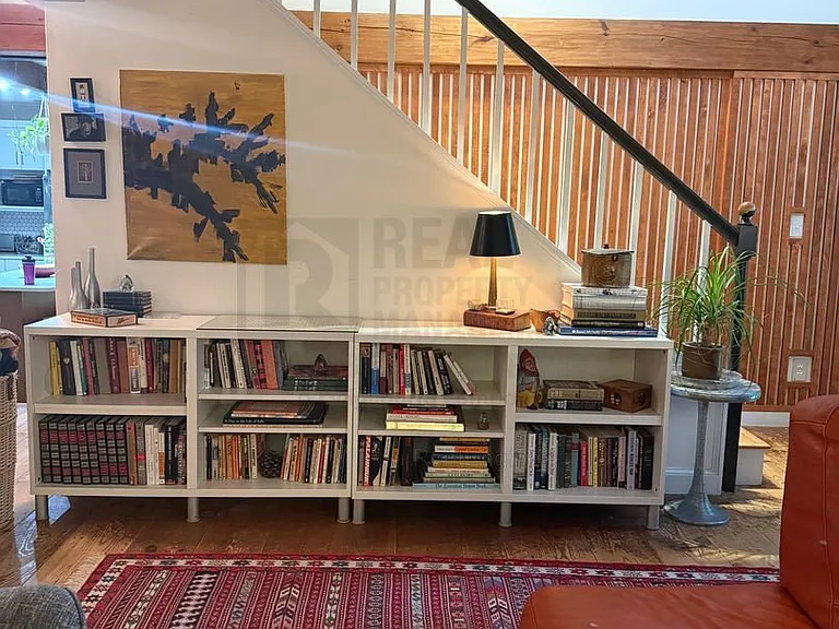 11 Hobbs Rd — Photo 9