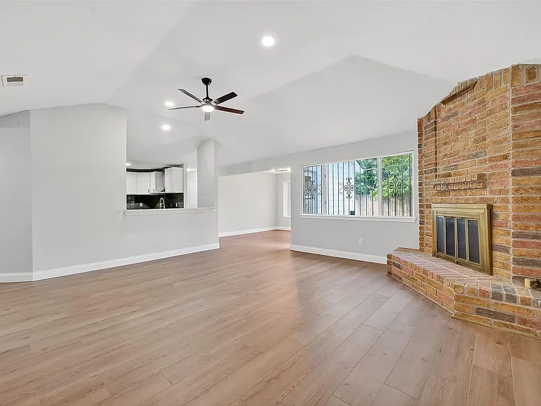 5530 Oak Falls Dr — Photo 11