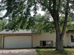 4006 Edgewood Rd NE, Circle Pines, MN 55014