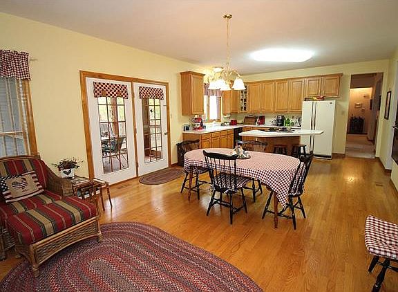 4th image of 1609 Ashford Hill Ct