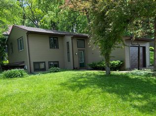 1722 Aurora St, Middleton, WI 53562