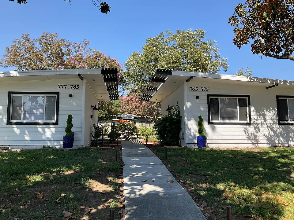 775 Baylor Ave #777