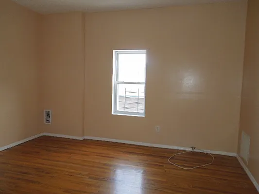 Rented by Marjorie Thompson, LREB | media 52