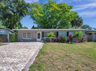 12295 Ridge Rd, Seminole, FL 33778