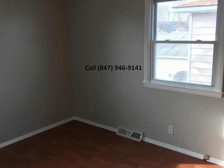 1243 W 24th St — Photo 9