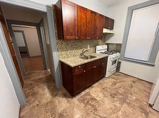 2415 29th St APT 1, Astoria, NY 11102