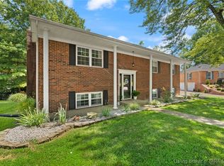 1815 Creekside Ct, Clarksville, IN 47129