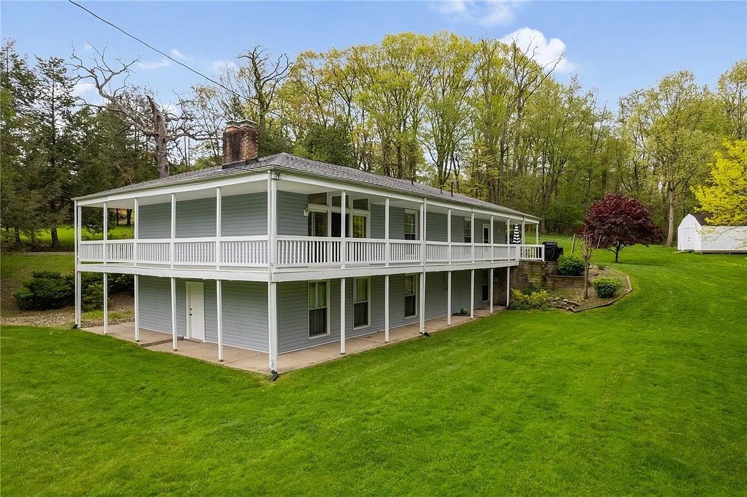 280 Francis Rd photo 1