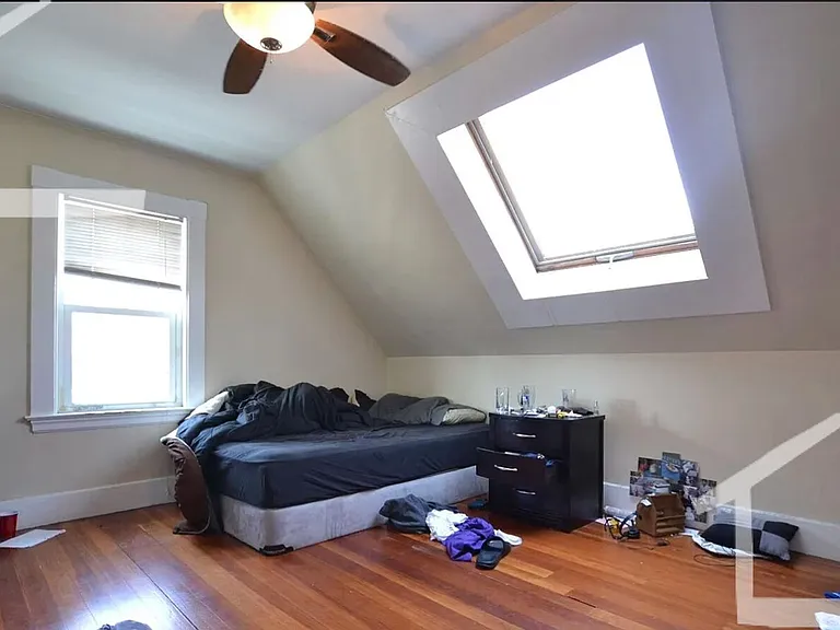 75 Leicester St #2 — Photo 7