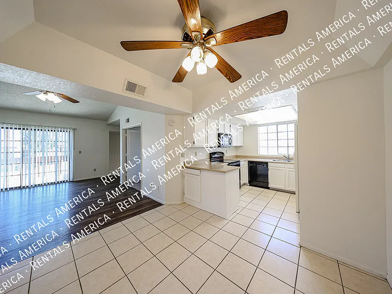 839 S Westwood St #290 — Photo 14
