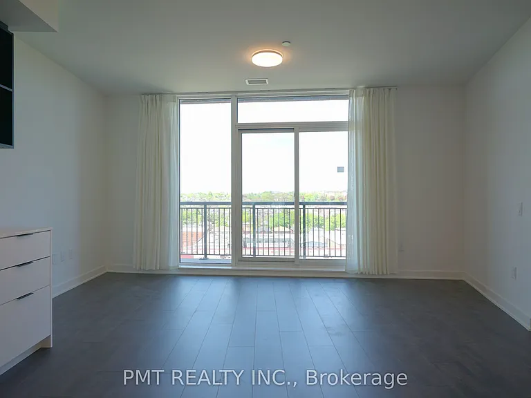 1185 Dupont St #719 — Photo 11
