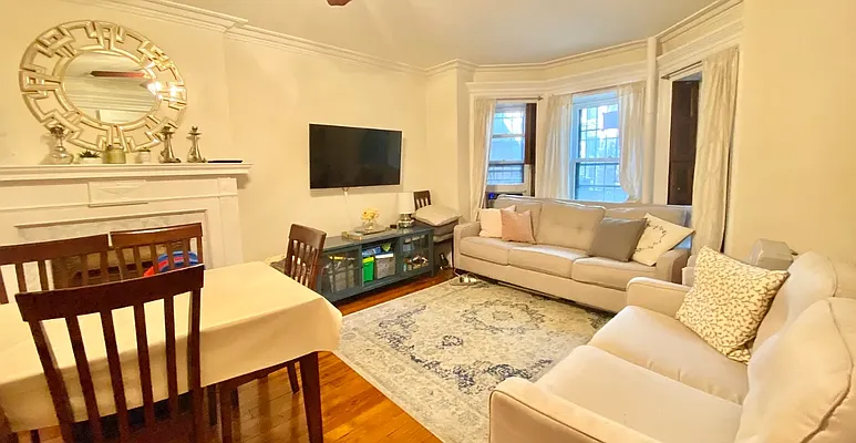 Rented by The Agency | media 1