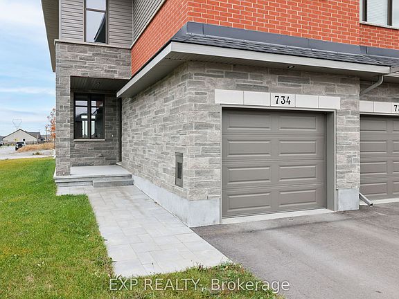 3rd image of 734 Ploughman Pl