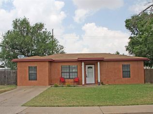 308 W Tierra Blanca Rd, Clovis, NM 88101