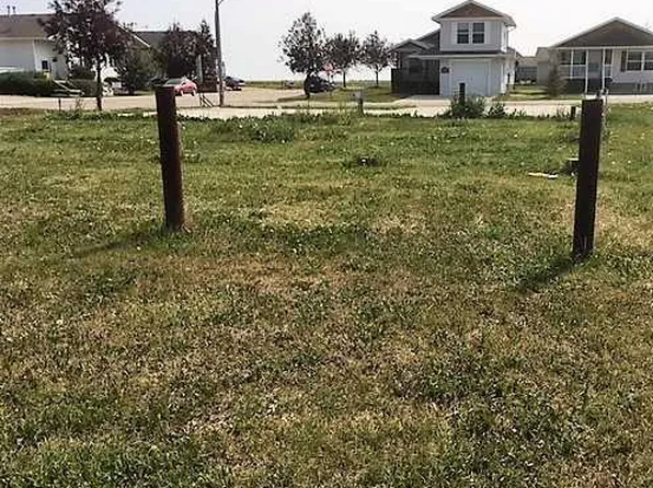 3 Cherry Lane Pl S, Three Hills, AB T0M 2A0