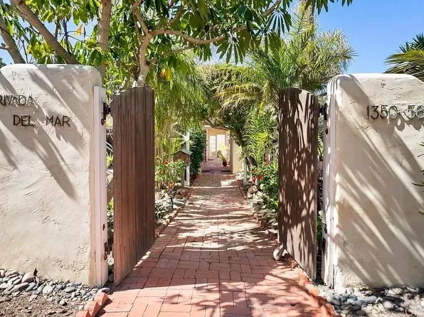 1352 Stratford Ct #1352, Del Mar, CA 92014