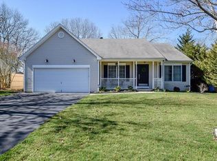 62 Mermaid Dr, Manahawkin, NJ
