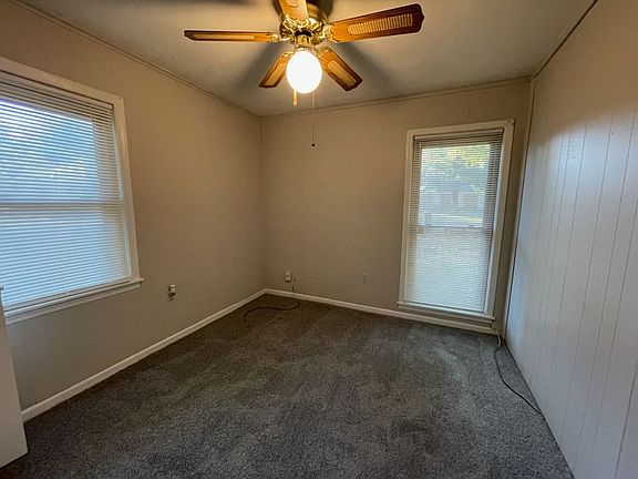 5th image of 8016 Pinebrook Dr
