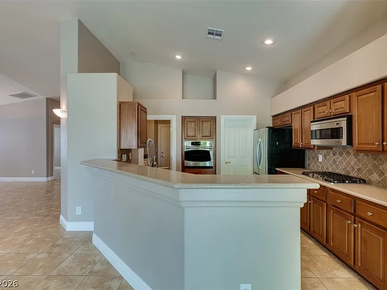 82 Rattlesnake Grass Ct — Photo 17