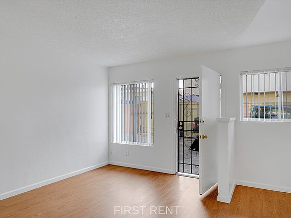 5th image of 1278 Robinson Ave APT 2