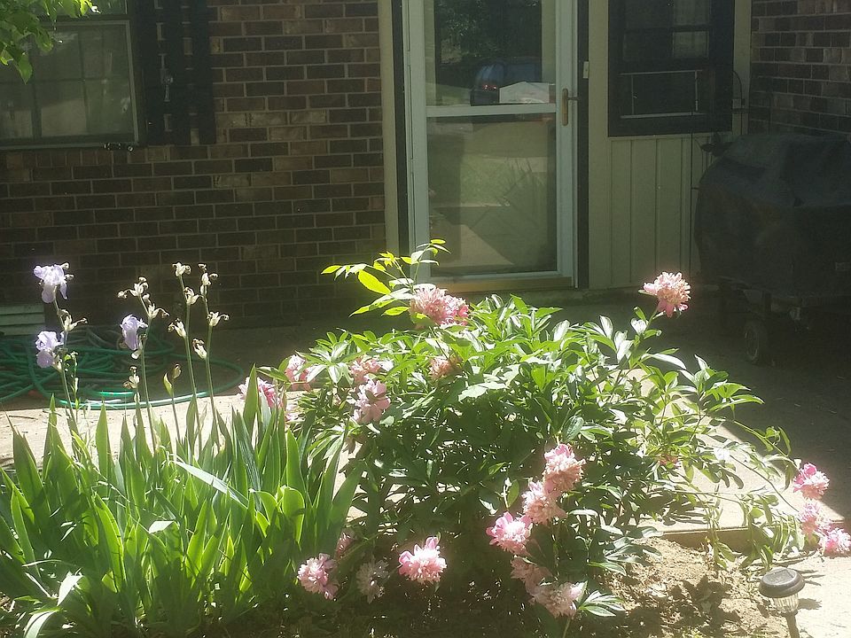 1st image of 8747 Tracy Dr