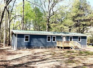 10766 Figg Shop Rd, Gloucester, VA 23061