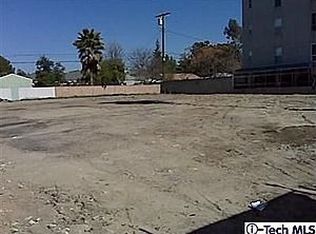 11335 Oxnard St, North Hollywood, CA 91606