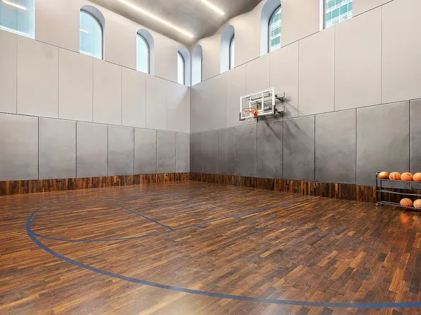 130 William Street image 56 of 68