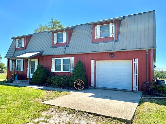 2nd image of 20286 Fantail Ave