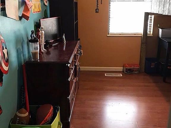 2nd image of 4616 Robin Hood Cir