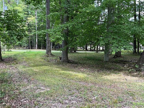 5th image of 1957 Quincy Ln